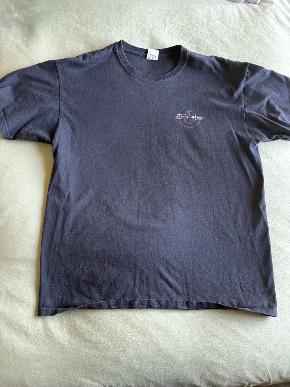 Garth Brooks Wynn Las Vegas Concert Tee Shirt Size XL Black Anvil Tag